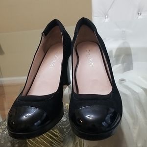 Taryn Rose suede pumps with patent toe